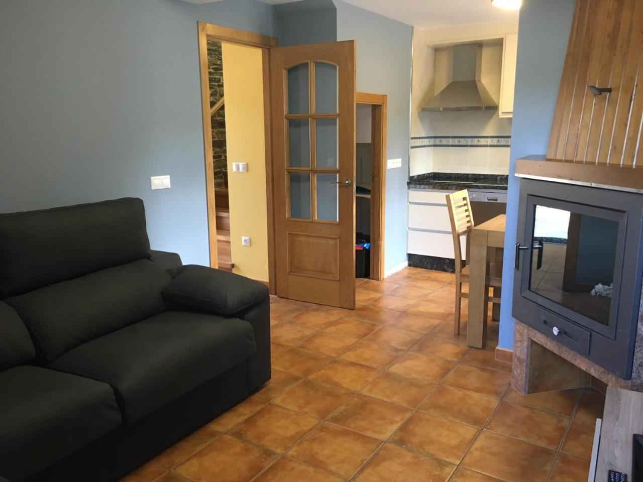 Apartamentos Carola San Tirso de Abres Zewnętrze zdjęcie