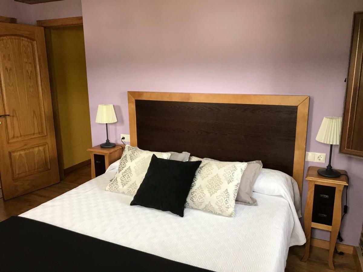 Apartamentos Carola San Tirso de Abres Zewnętrze zdjęcie